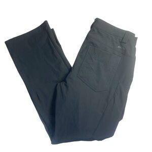 Duluth Trading Co Black Cargo‎ Pants with Durable Design